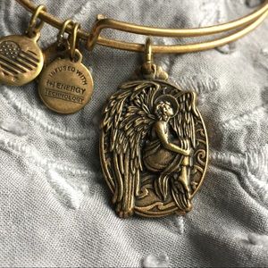 Alex and Ani bangle, Guardian of Answers